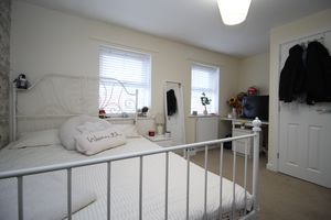 Bedroom- click for photo gallery